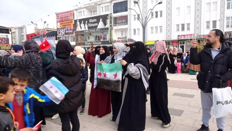 Yozgat’ta Suriyeliler Esed’in gidişini şarkılarla kutladı